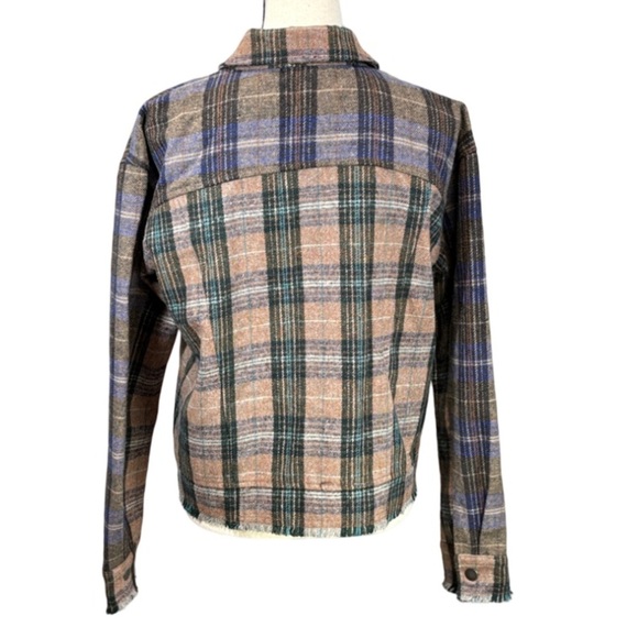 Mystree Plaid Fleece Jacket - Picture 2 of 4